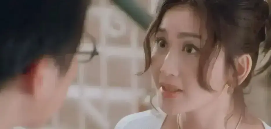 《惊变》未删减版高清中字在线看-惊变全集HD1080P画质无广告-免费观看完整版资源-附网盘下载地址