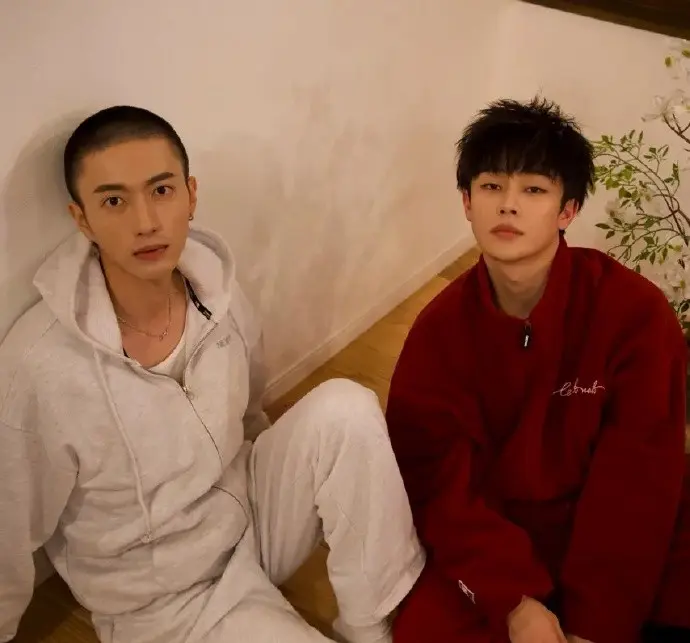《这见鬼的工作》HD1080P无删减版-《这见鬼的工作》全集免费观看-高清画质在线播放-双男主短剧同步更新