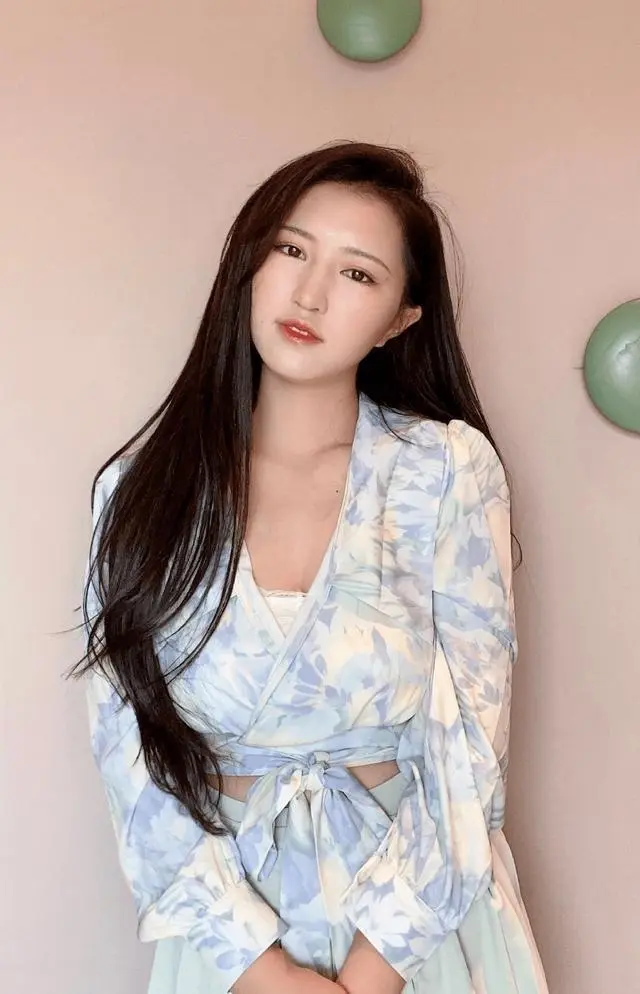 《沈樵》电影全集原版视频高清HD在线观看-沈樵电视剧全集高清中文字幕免费下载-沈樵短剧在线观看高清无广告