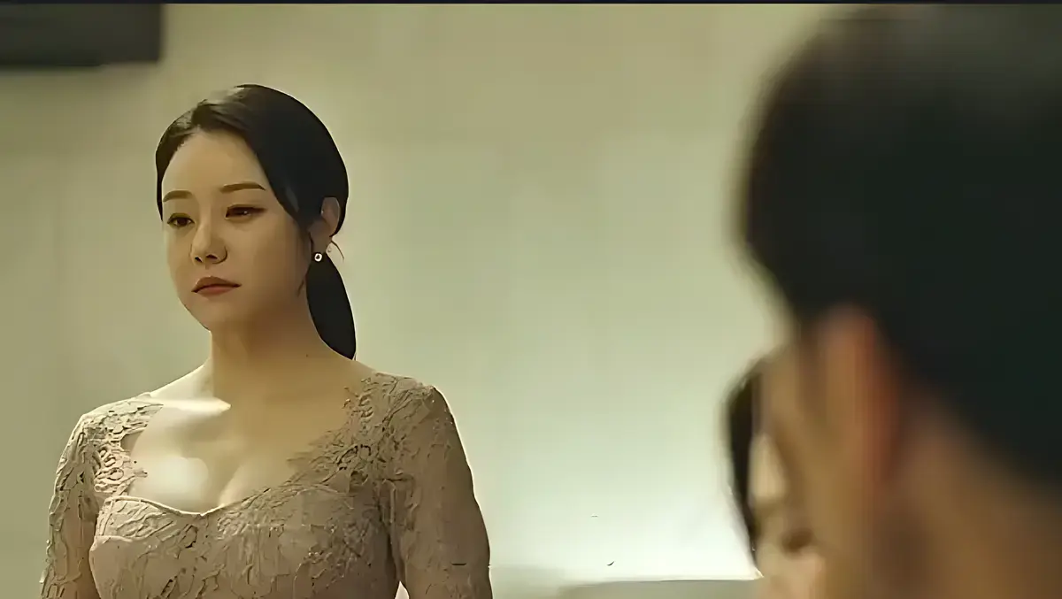 《漂亮的保姆》1080P无广告高清在线播放The Pretty Maid-韩国家庭伦理剧全集免费观看-漂亮的保姆无删减版正版资源