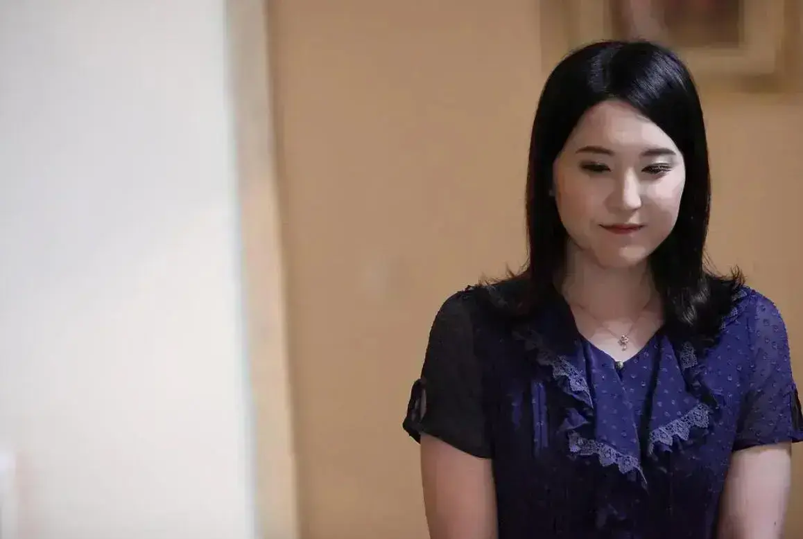 年轻的母亲未删减版HD中字免费观看-韩国伦理电影《年轻的母亲》高清完整版在线播放-夸克迅雷百度云下载