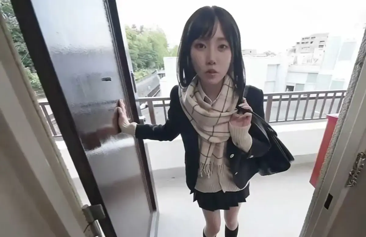 《泡在我家的辣妹-真人版》未删减版全集免费看-《泡在我家的辣妹》真人版HD高清完整资源-支持在线观看与网盘下载