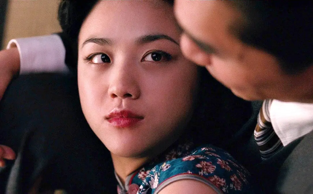 《色戒》未删减完整版资源下载1-梁朝伟汤唯主演《色戒》HD高清在线观看-卧底与目标的爱情悲剧