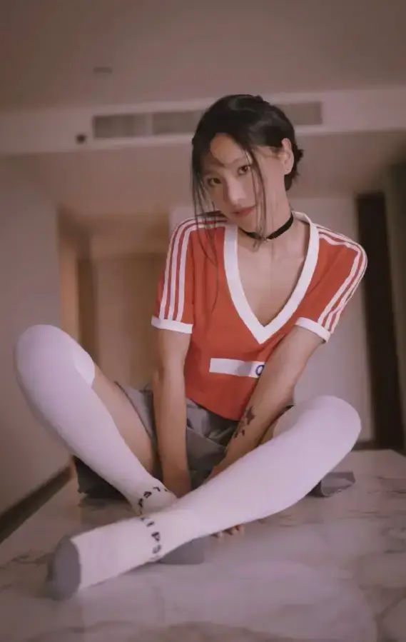 刘玥合集完整版-海外留学生刘玥单挑三黑经典合集-免费高清观看无删减-星空影院蓝光典藏在线播放