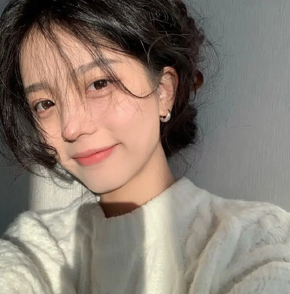 《美人似玉》电视剧全季无广告流畅观看-美人似玉剧情分集介绍-同步更新至大结局